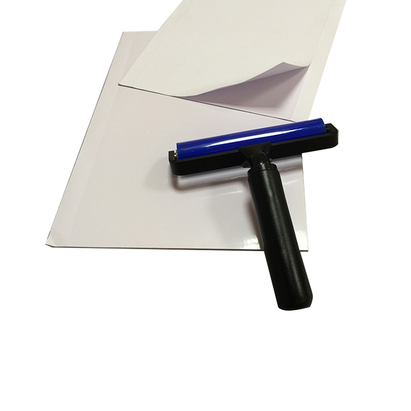 DCR PAD Bílé pozadí