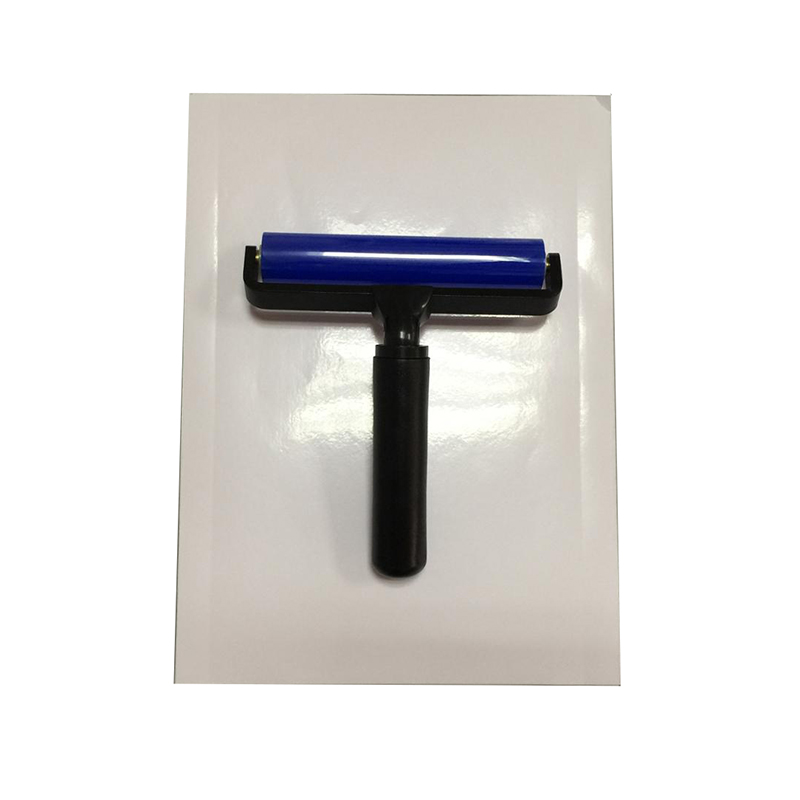 DCR PAD Bílé pozadí