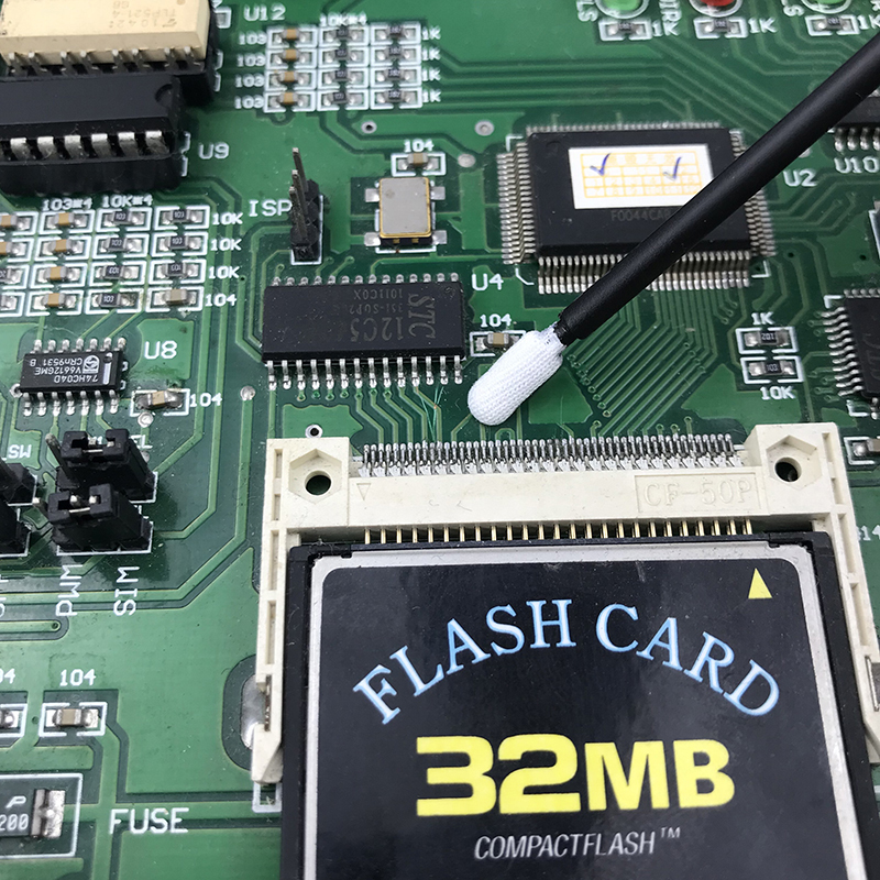 Pletený polyesterový výtěr